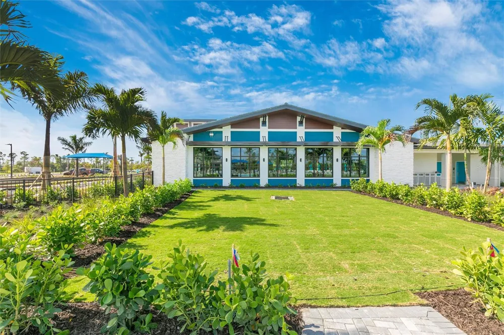 12470 WELLEN GOLF STREET #104 Venice, FL 34293