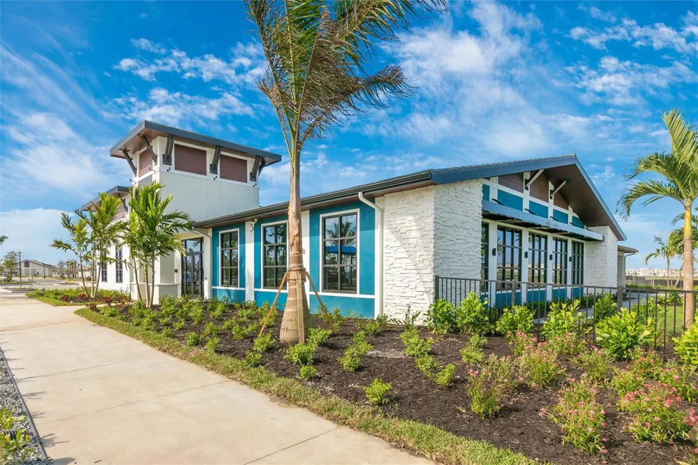 12470 WELLEN GOLF STREET #104 Venice, FL 34293