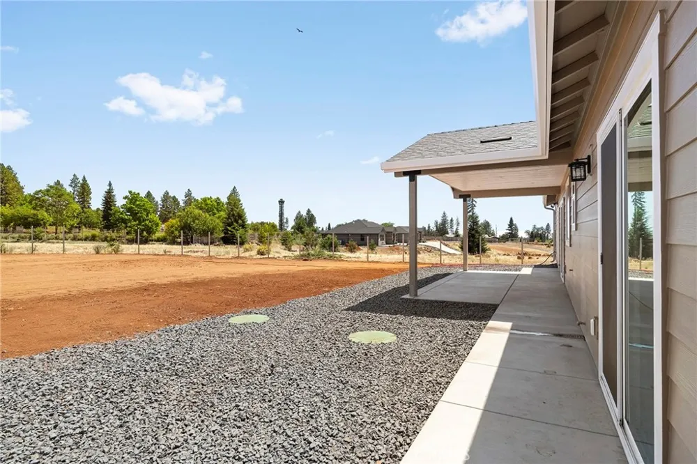 5960 Hayes Paradise, CA 95969