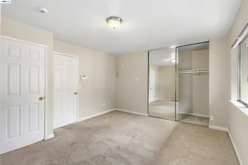 3858 Maybelle Ave Oakland, CA 94619