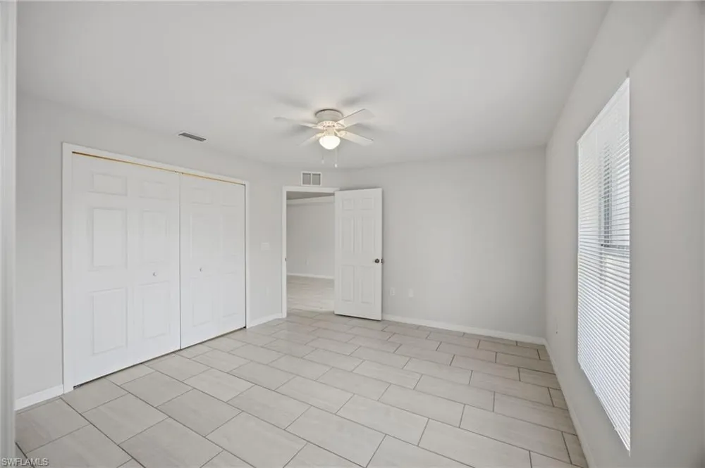 1426 Cape Coral Parkway W Cape Coral, FL 33914