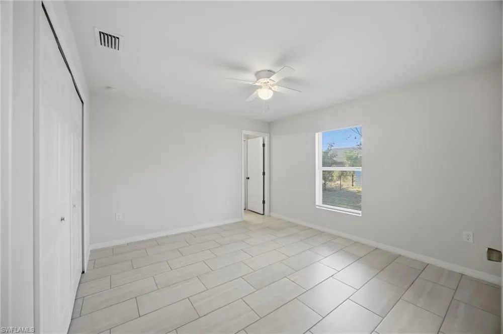 1426 Cape Coral Parkway W Cape Coral, FL 33914