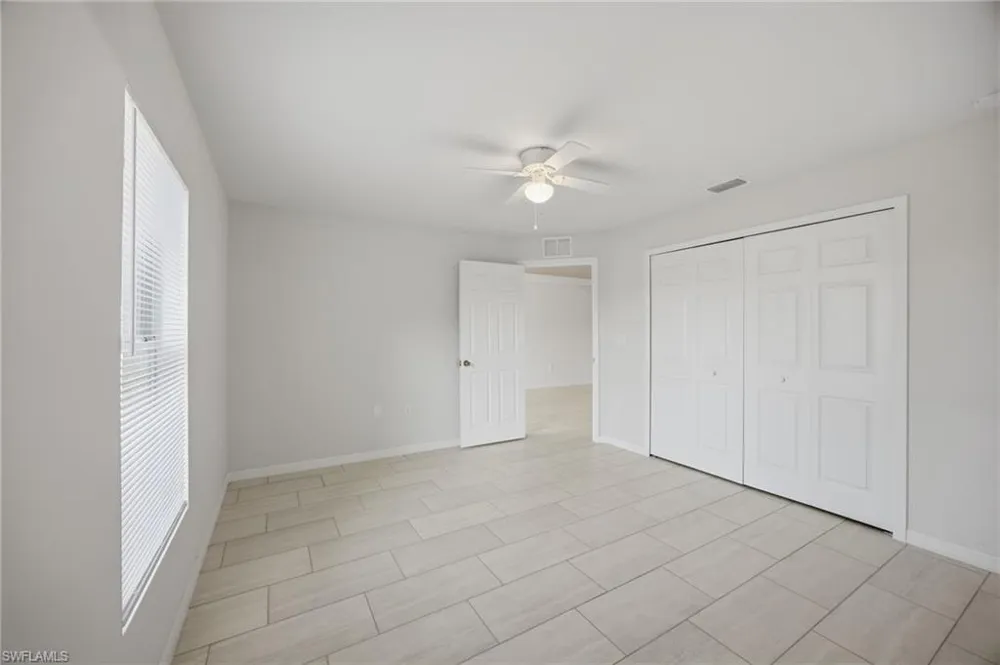 1426 Cape Coral Parkway W Cape Coral, FL 33914