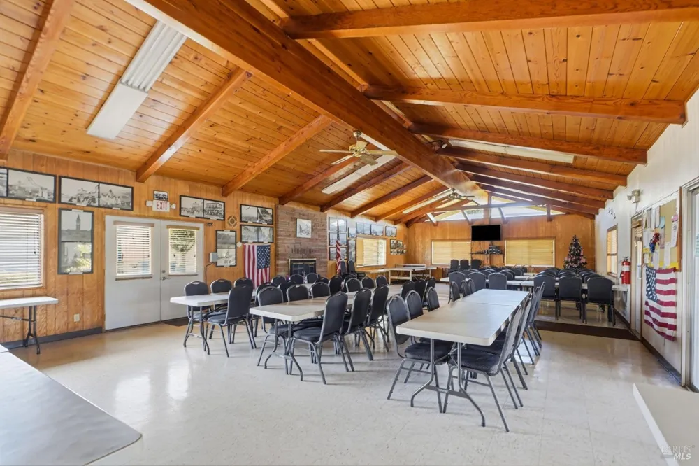 703 Sequoia Street Windsor, CA 95492