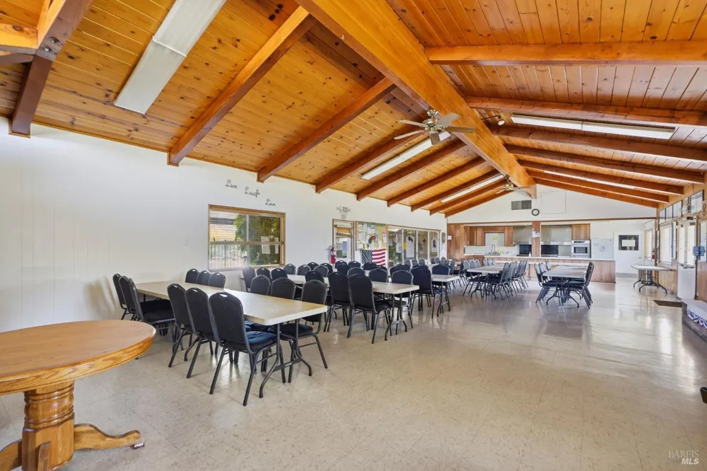 703 Sequoia Street Windsor, CA 95492