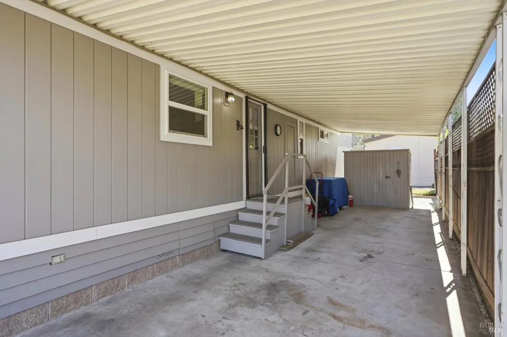 703 Sequoia Street Windsor, CA 95492