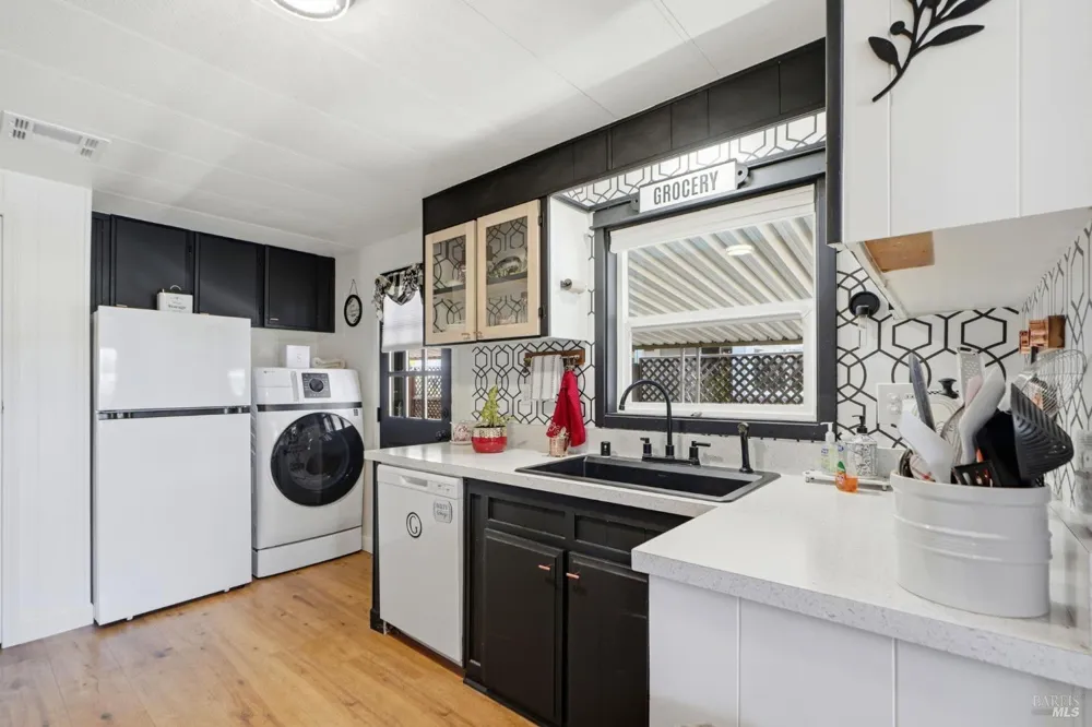 703 Sequoia Street Windsor, CA 95492