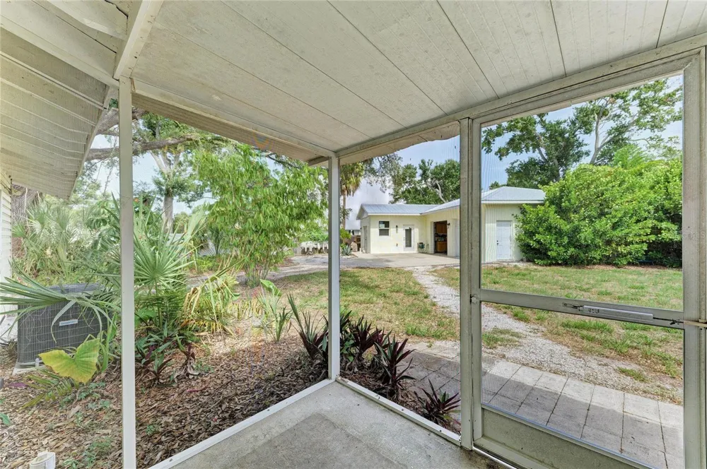 1300 LOMA LINDA COURT Sarasota, FL 34239