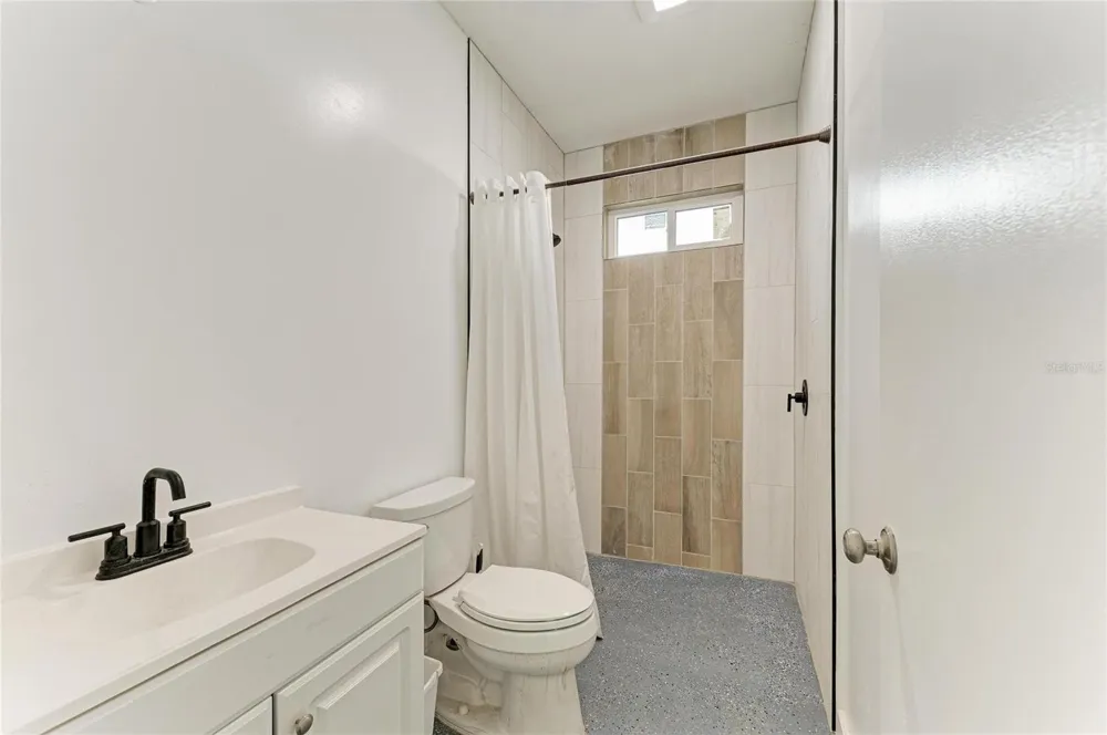 1300 LOMA LINDA COURT Sarasota, FL 34239