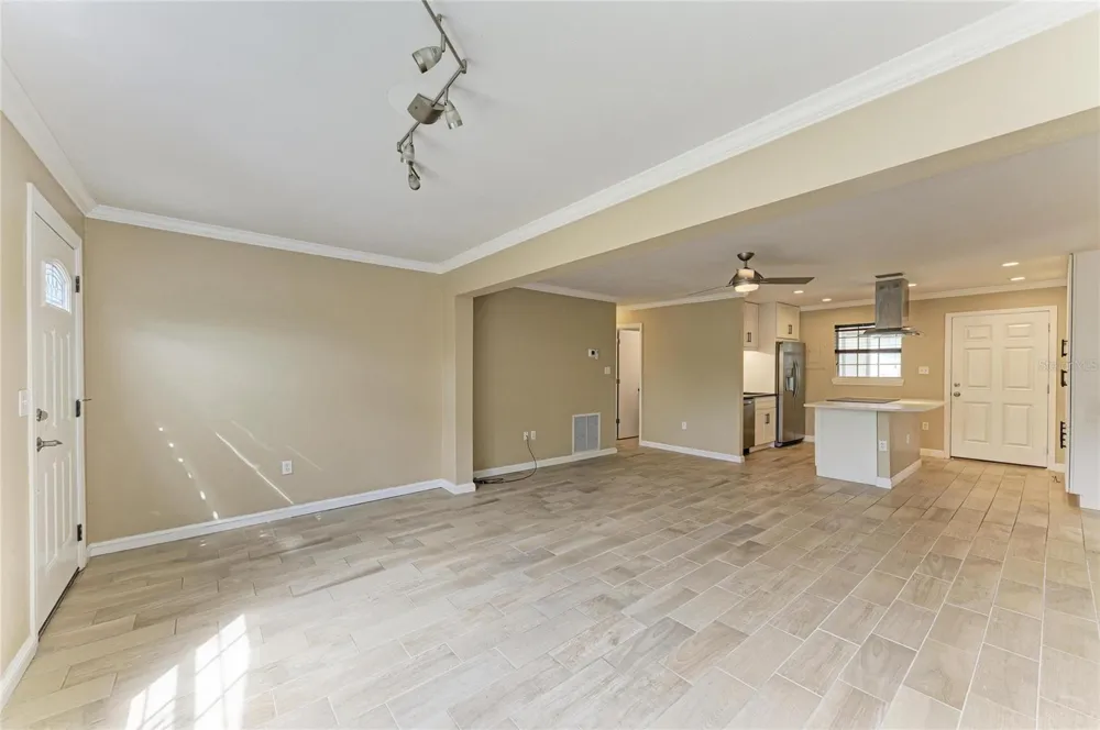 1300 LOMA LINDA COURT Sarasota, FL 34239