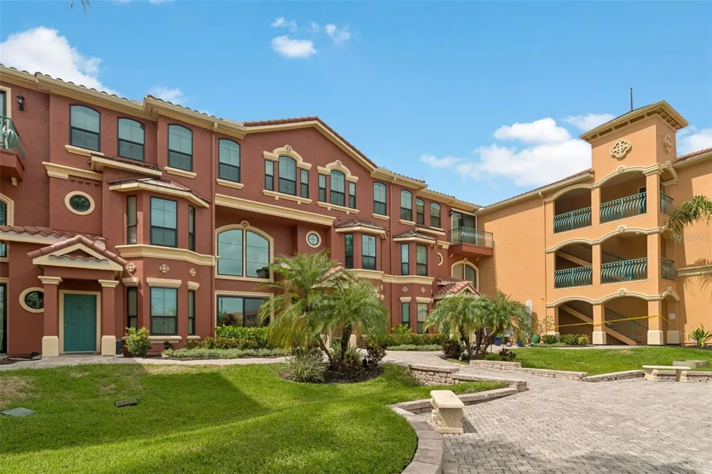 2717 VIA CIPRIANI #623A Clearwater, FL 33764