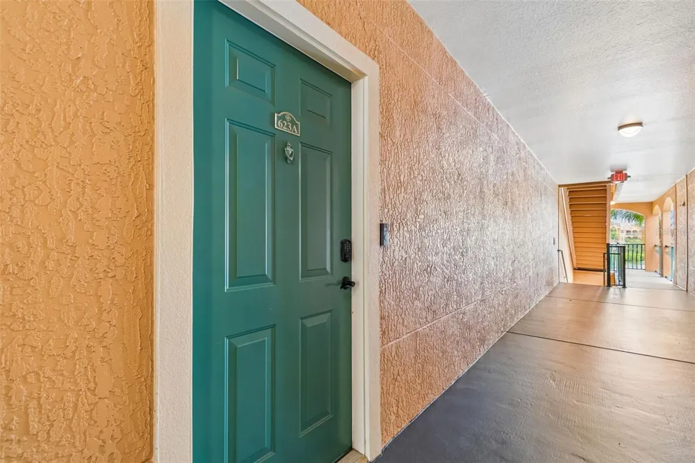 2717 VIA CIPRIANI #623A Clearwater, FL 33764