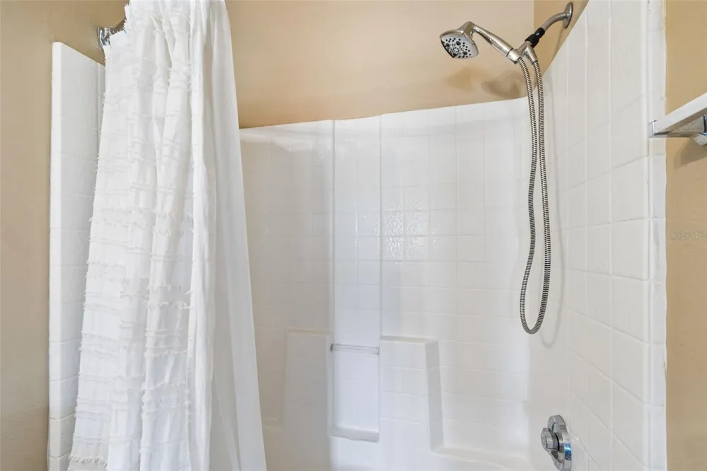 2717 VIA CIPRIANI #623A Clearwater, FL 33764