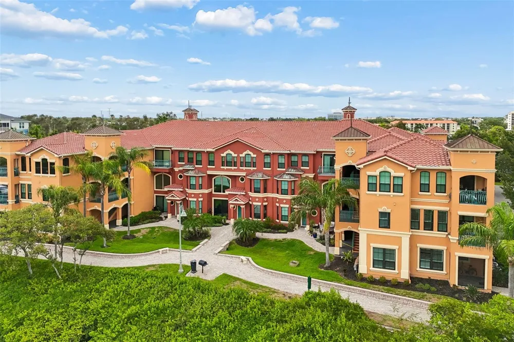 2717 VIA CIPRIANI #623A Clearwater, FL 33764