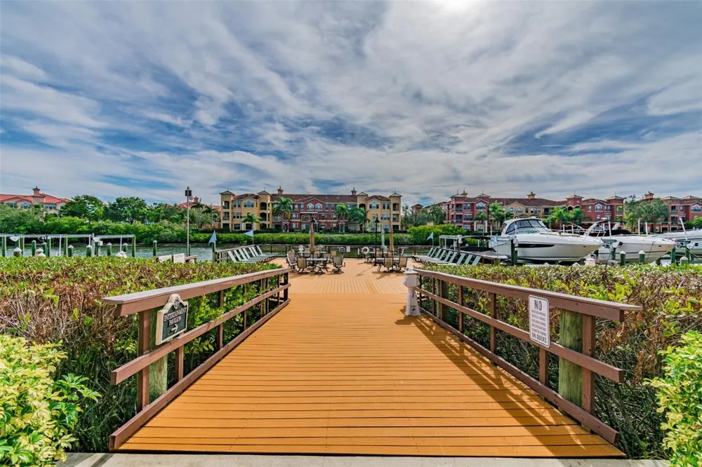 2717 VIA CIPRIANI #623A Clearwater, FL 33764