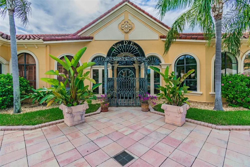 2717 VIA CIPRIANI #623A Clearwater, FL 33764