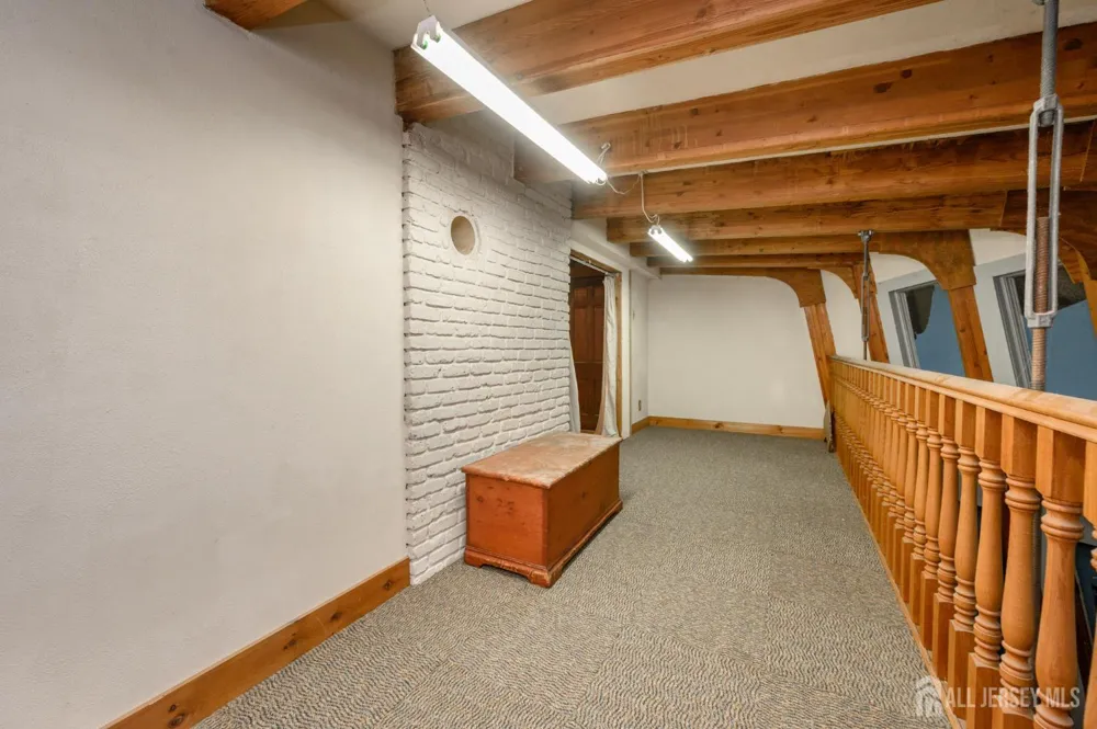 1097 State Route 173 Bethlehem, NJ 08802