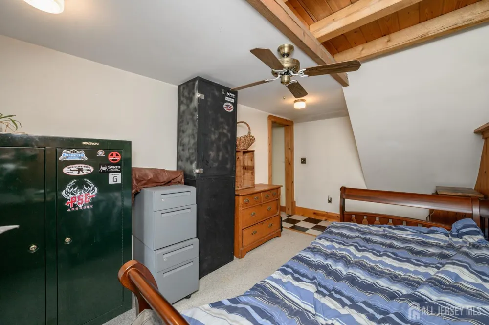 1097 State Route 173 Bethlehem, NJ 08802