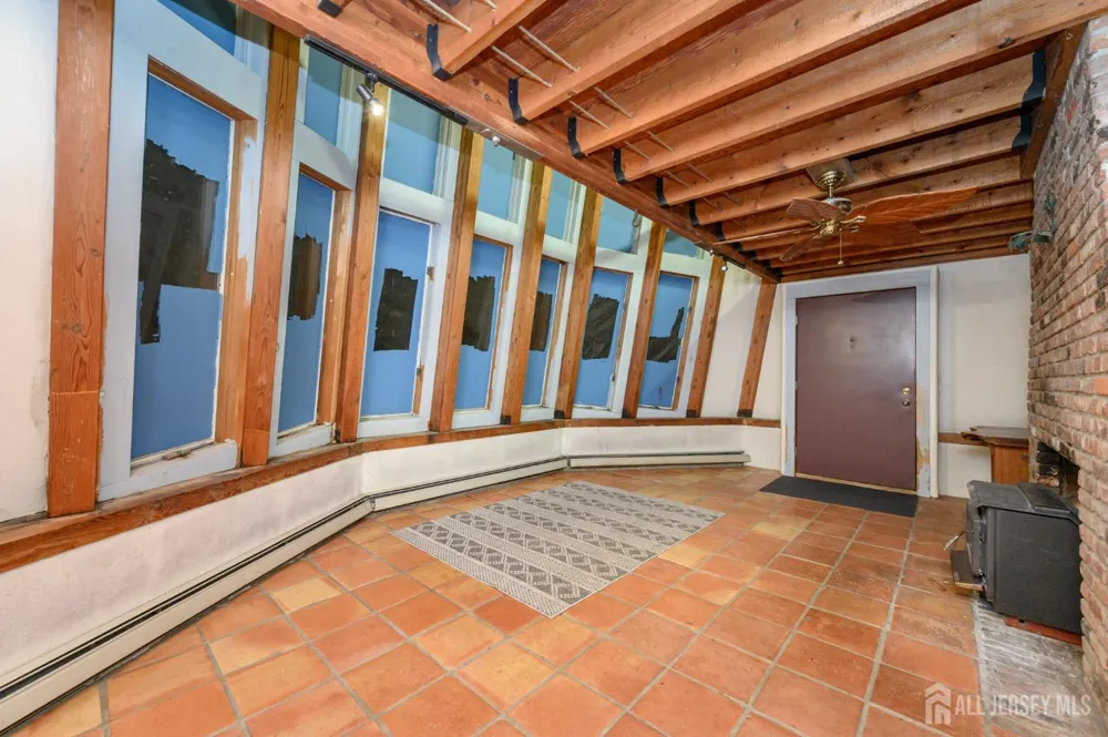 1097 State Route 173 Bethlehem, NJ 08802