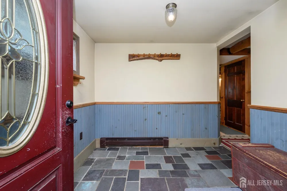 1097 State Route 173 Bethlehem, NJ 08802