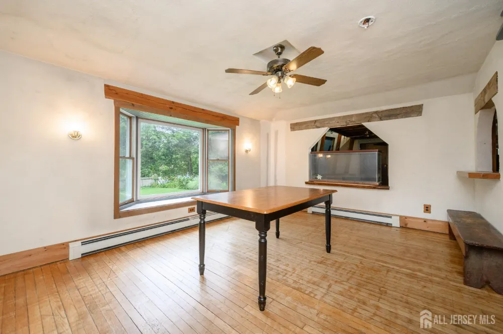 1097 State Route 173 Bethlehem, NJ 08802