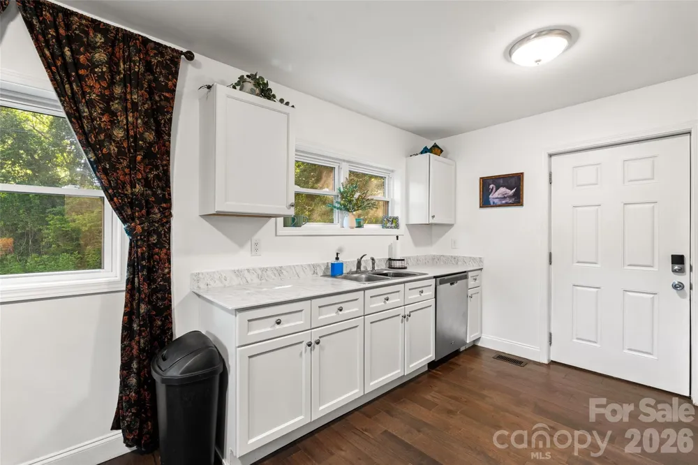 1226 Newfound Road Leicester, NC 28748