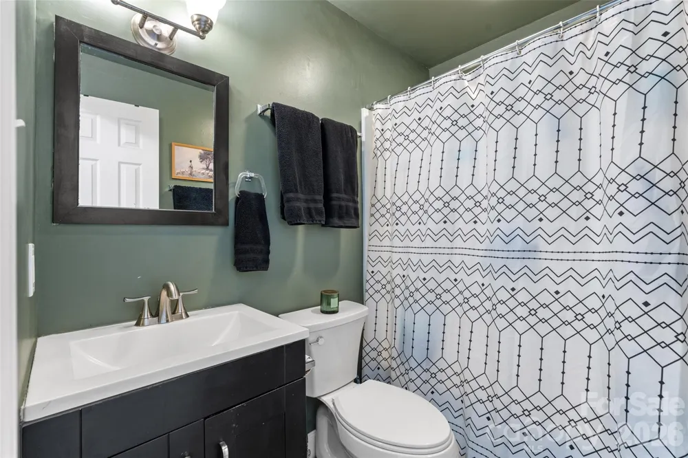 1226 Newfound Road Leicester, NC 28748
