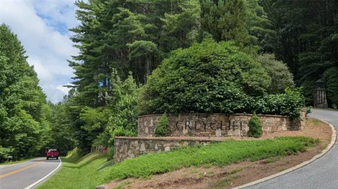 42 Greycliff Mountain Drive