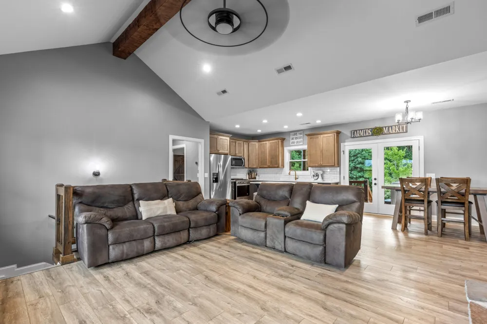 636 Raulston Falls Road Jasper, TN 37347