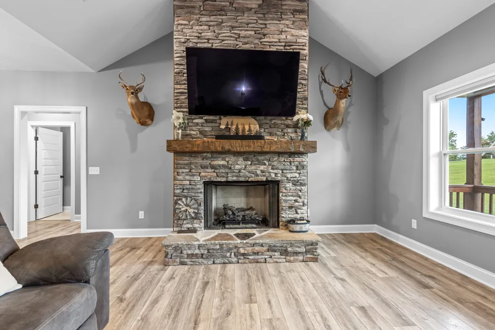 636 Raulston Falls Road Jasper, TN 37347