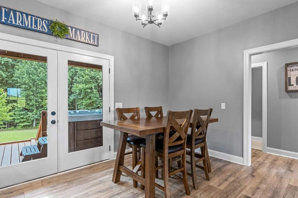 636 Raulston Falls Road Jasper, TN 37347