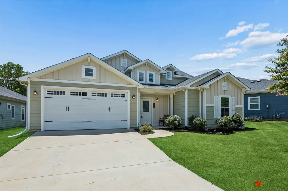 612 Myers Drive Lake Dallas, TX 75065
