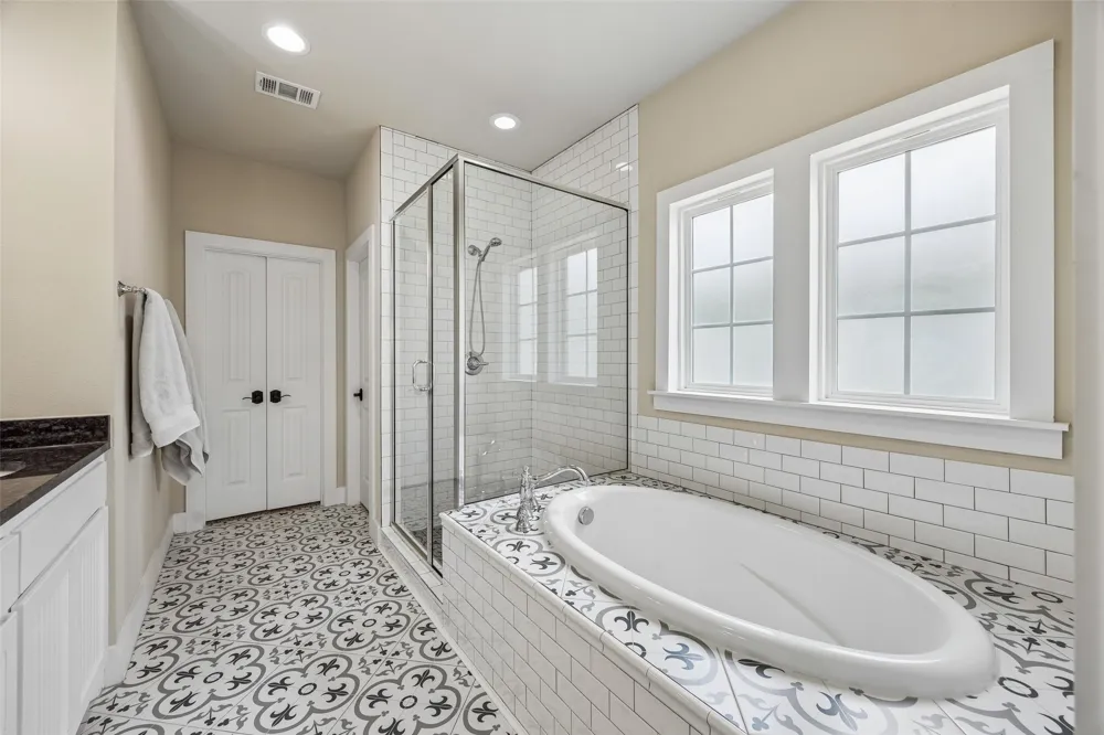 612 Myers Drive Lake Dallas, TX 75065