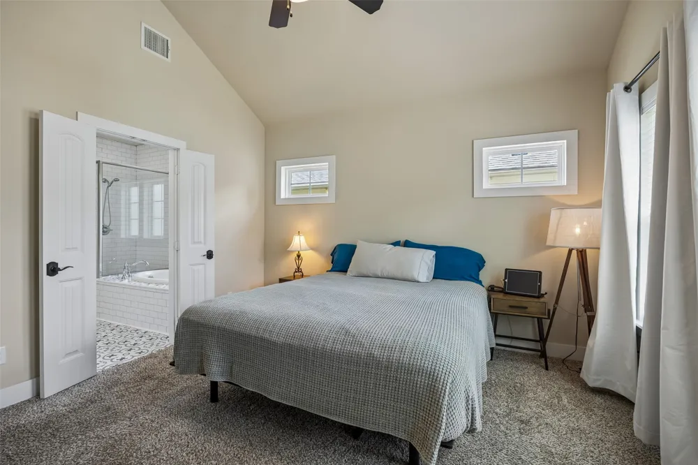612 Myers Drive Lake Dallas, TX 75065