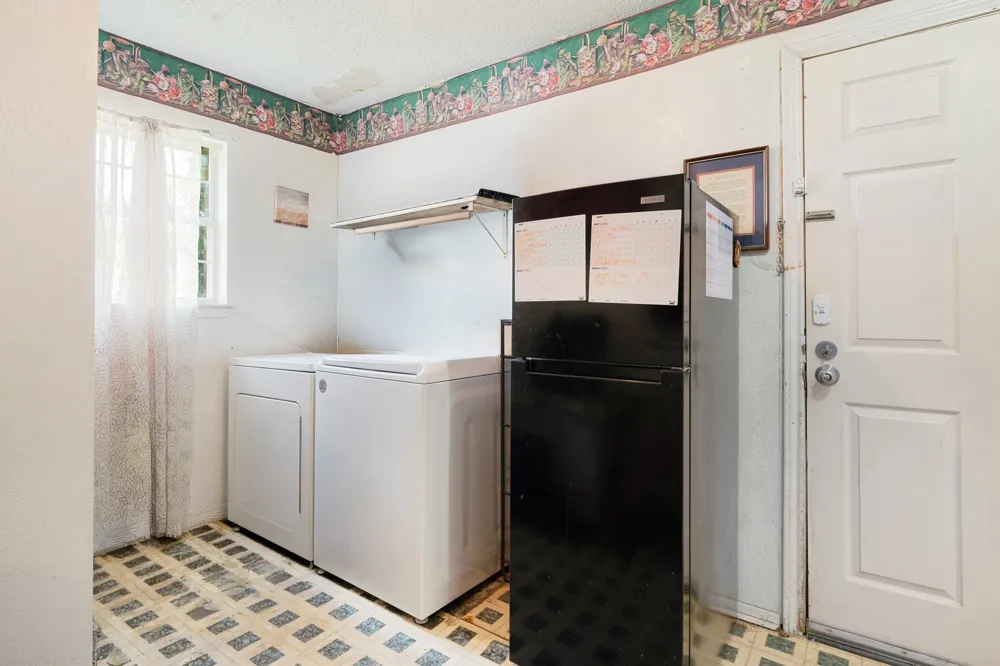 2640 3 RD St SE Paris, TX 75460
