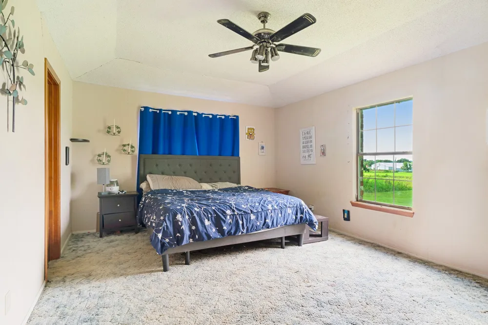 2640 3 RD St SE Paris, TX 75460
