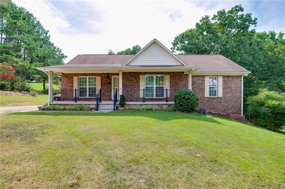 5446 Dahlonega Highway Clermont, GA 30527