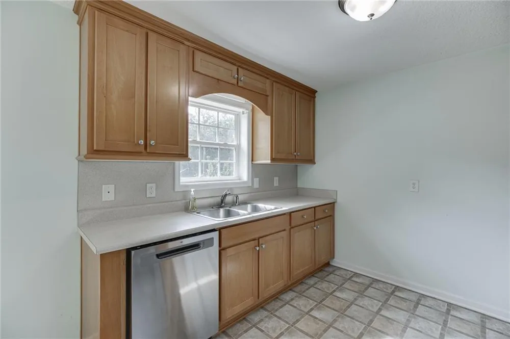 5446 Dahlonega Highway Clermont, GA 30527