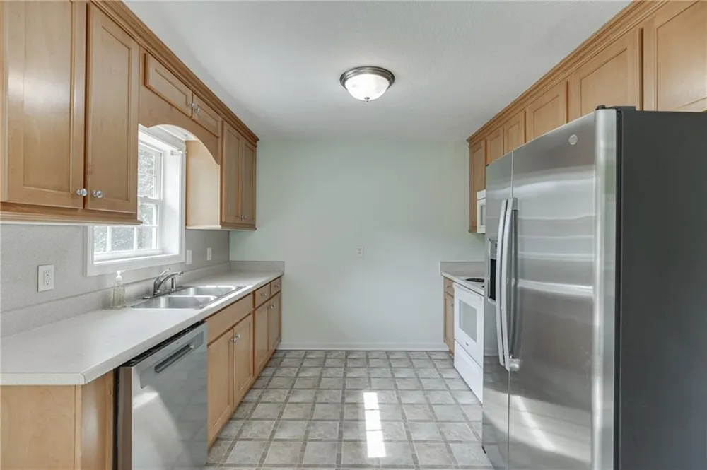 5446 Dahlonega Highway Clermont, GA 30527