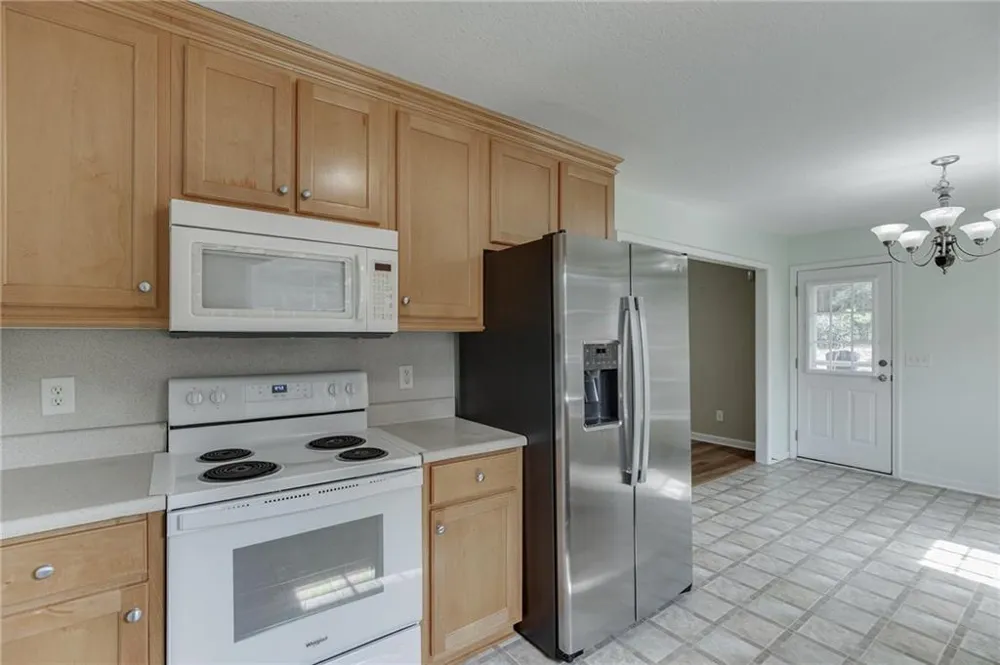 5446 Dahlonega Highway Clermont, GA 30527