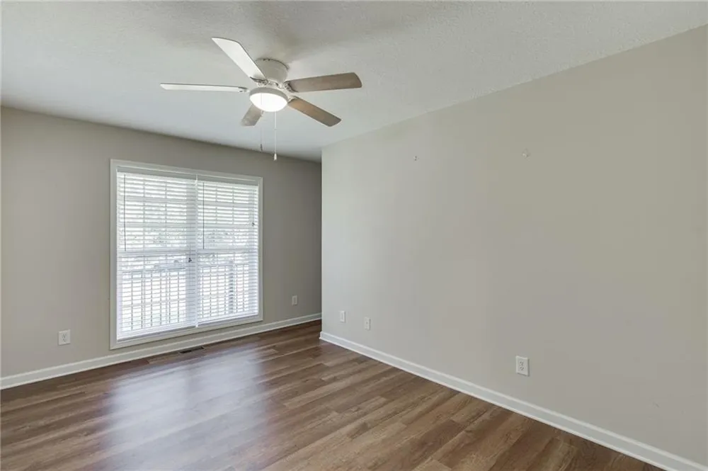 5446 Dahlonega Highway Clermont, GA 30527