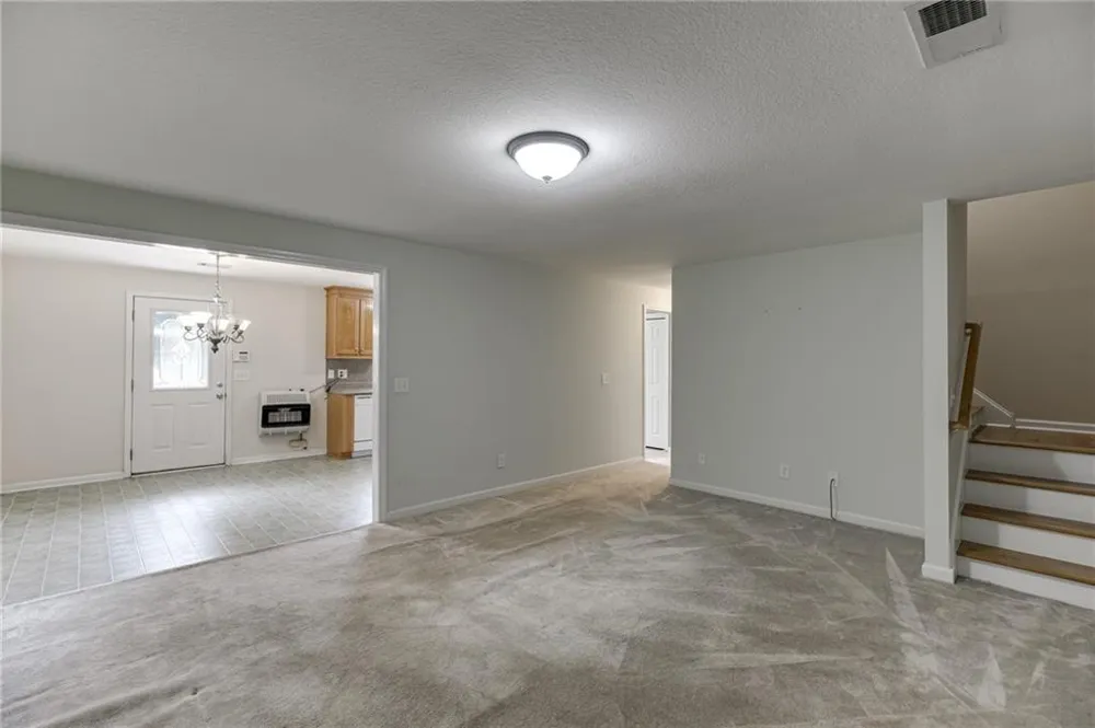 5446 Dahlonega Highway Clermont, GA 30527