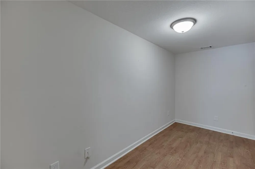 5446 Dahlonega Highway Clermont, GA 30527