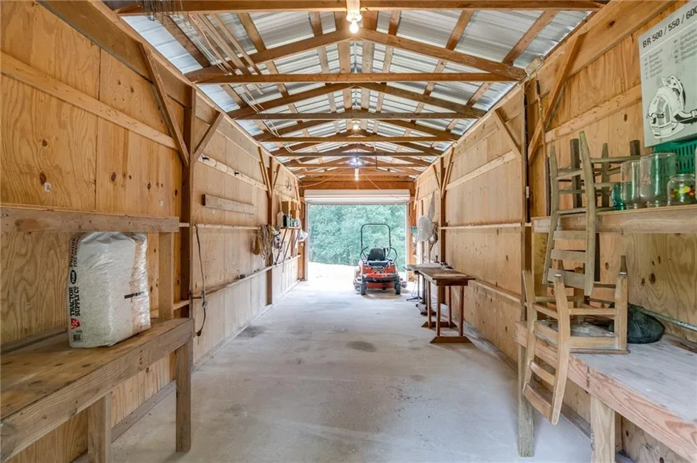 5446 Dahlonega Highway Clermont, GA 30527