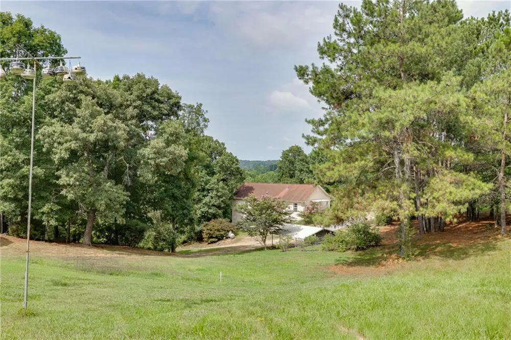 5446 Dahlonega Highway Clermont, GA 30527