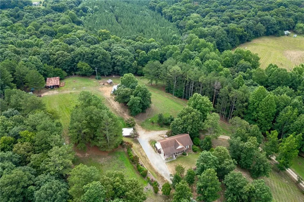 5446 Dahlonega Highway Clermont, GA 30527