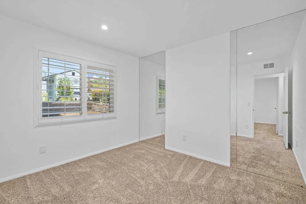 10241 Pebble Beach Dr Santee, CA 92071
