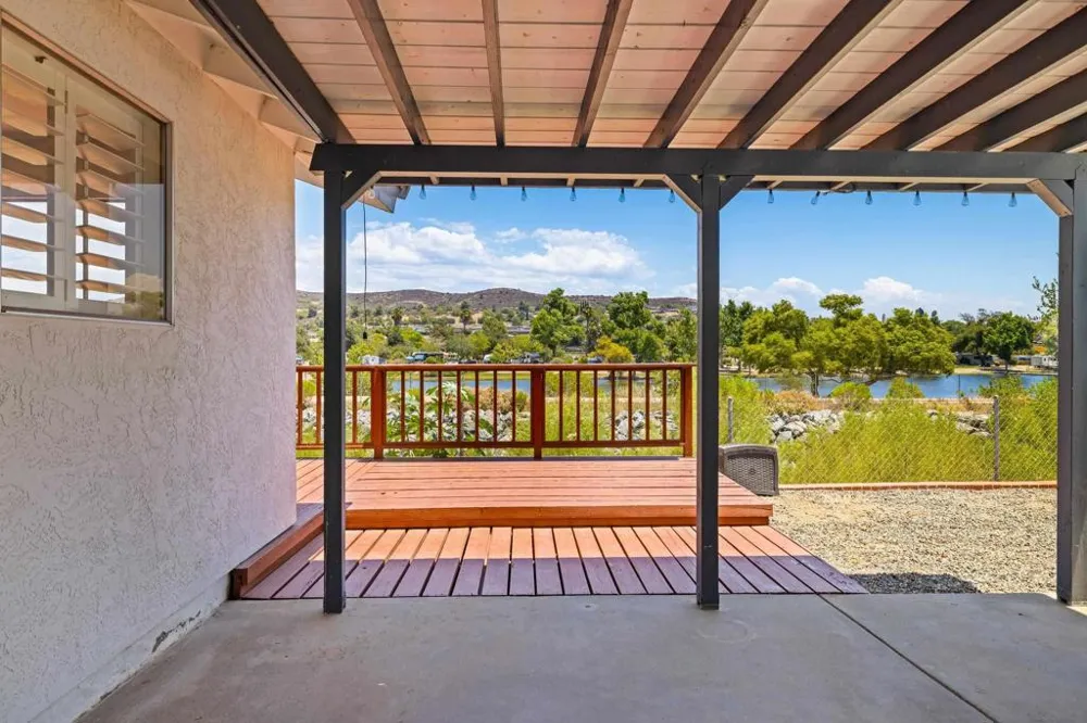 10241 Pebble Beach Dr Santee, CA 92071