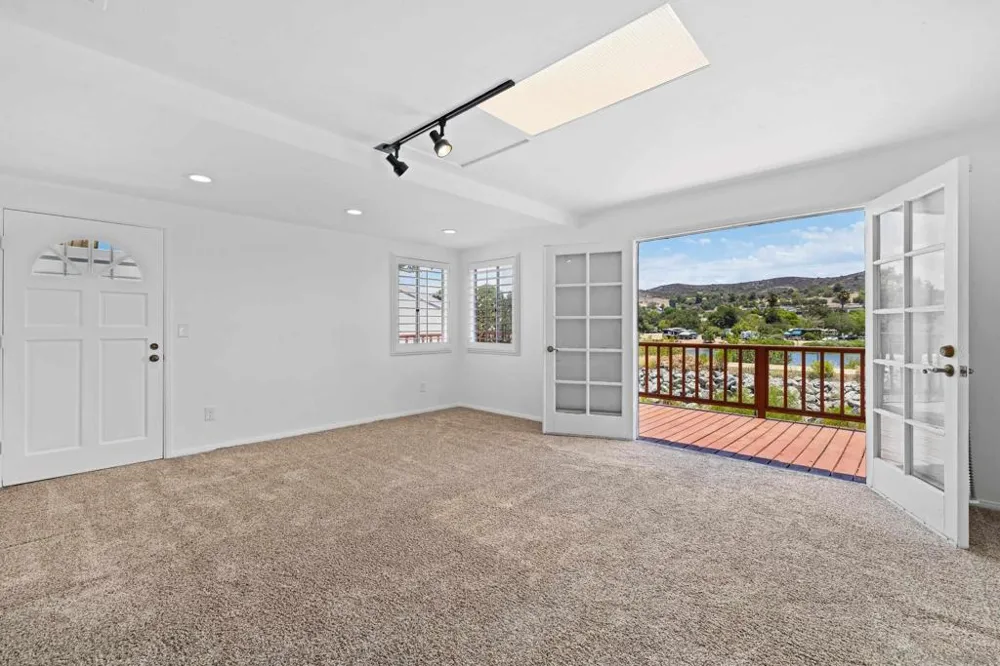 10241 Pebble Beach Dr Santee, CA 92071