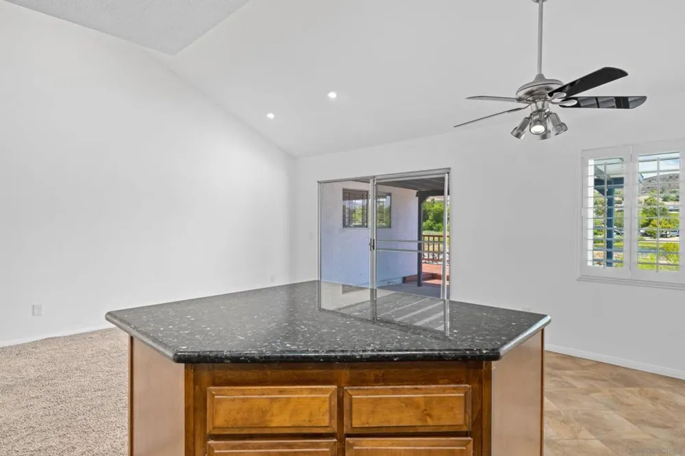 10241 Pebble Beach Dr Santee, CA 92071